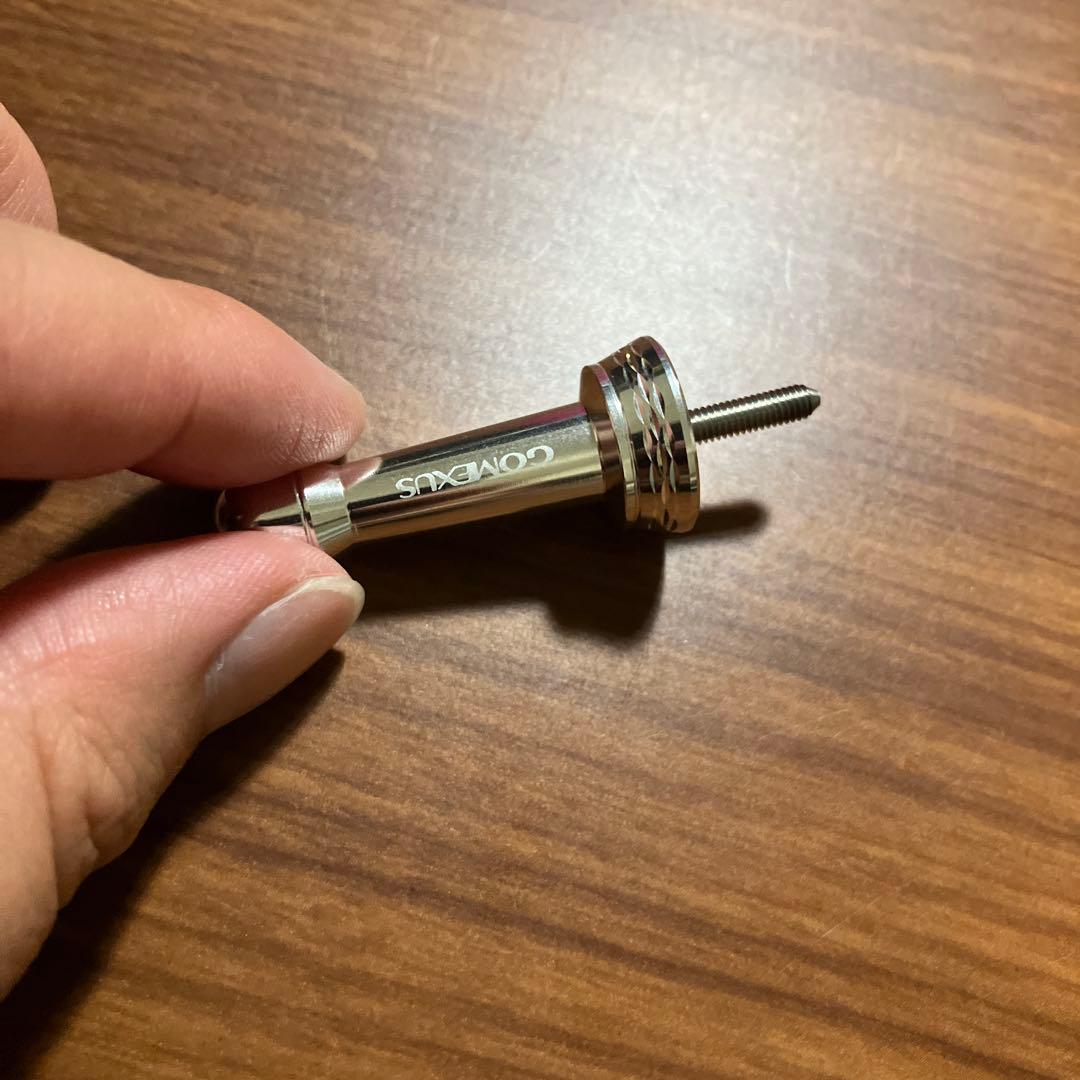 廃盤サイズ　ゴメクサス　シマノ用　4角軸　ダブルハンドル　72mm スタンド