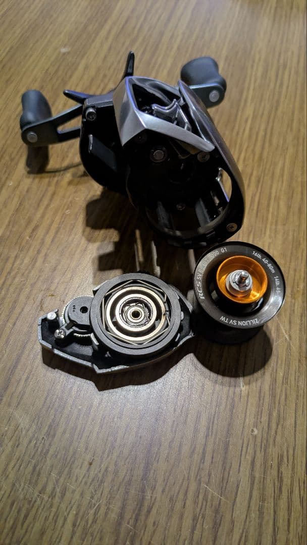 DAIWA21ジリオンsvtw ZILLION　SVTW右ハンドル