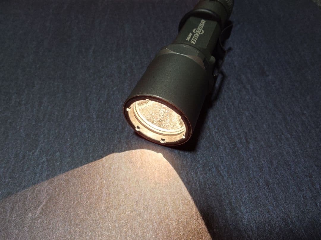 ライト・ランタン SUREFIRE C2 CENTURION