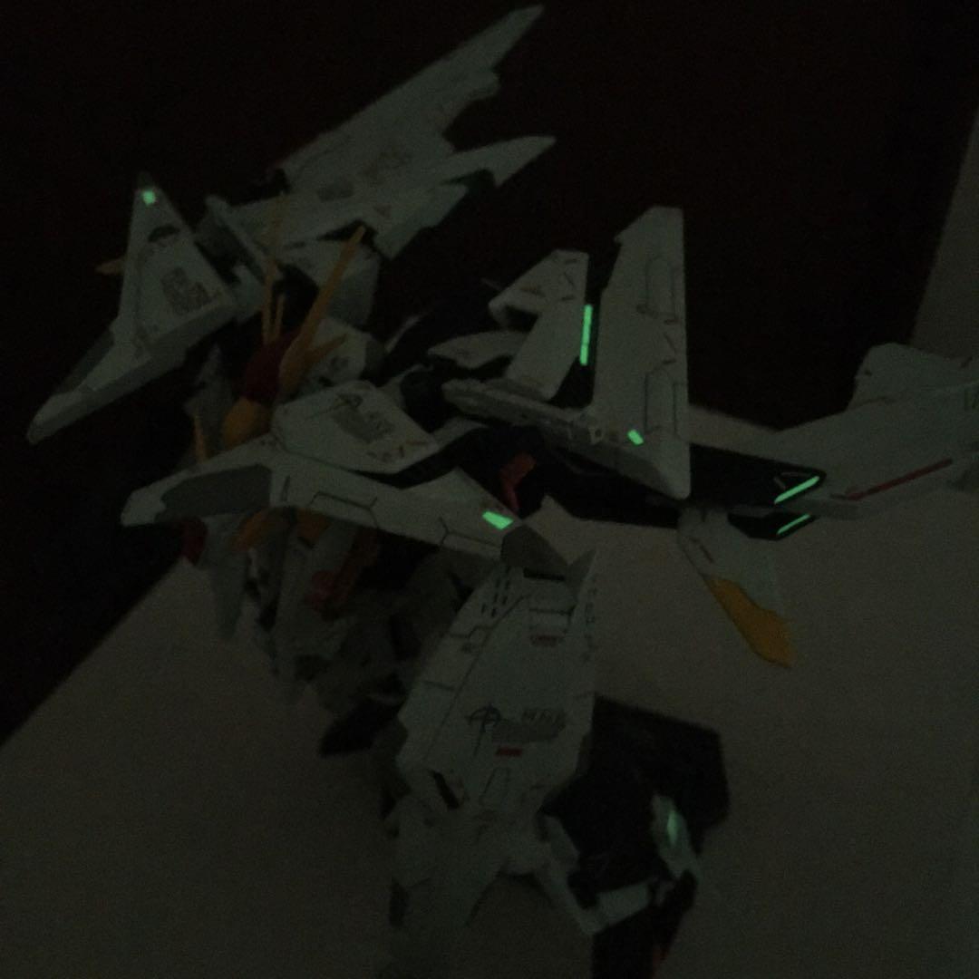 ガンプラ 1/144 HGUC クスィーガンダム 完成品 閃光のハサウェイ