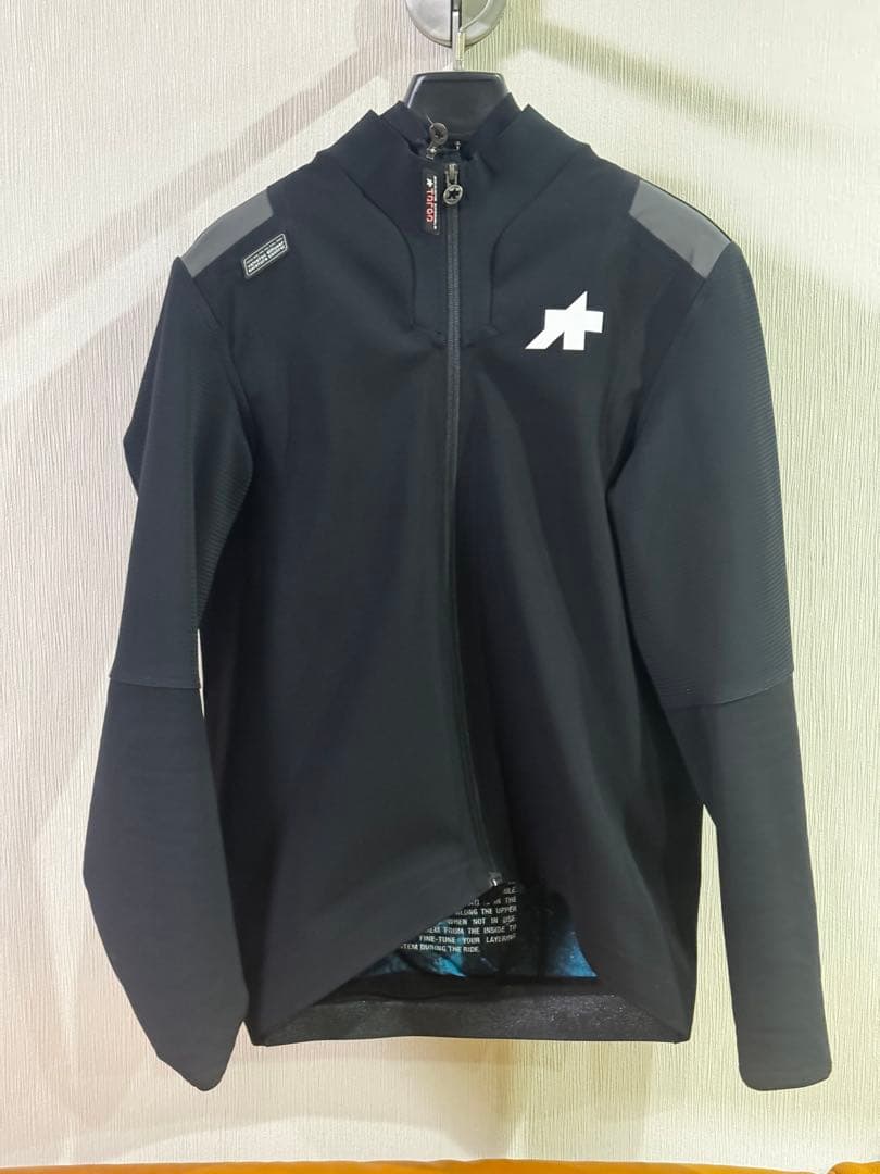 ウェア ASSOS EQUIPE RS \"JOHDAH\" WINTER JACKET