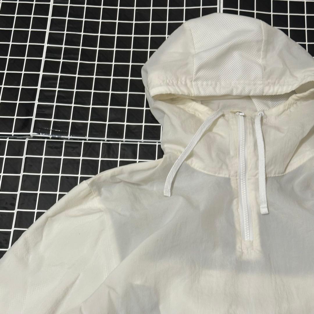 ウォーキング・ランニングウェア NIKE packable half zip nylon jacket