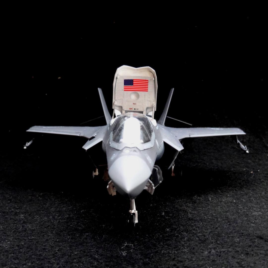 J&Y SYSTEM　1/72 F-35B VMFA-211 完成品