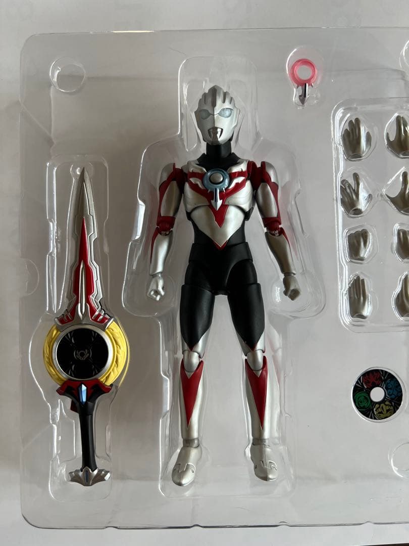 s.h.figuarts ウルトラマンオーブ　オーブオリジン