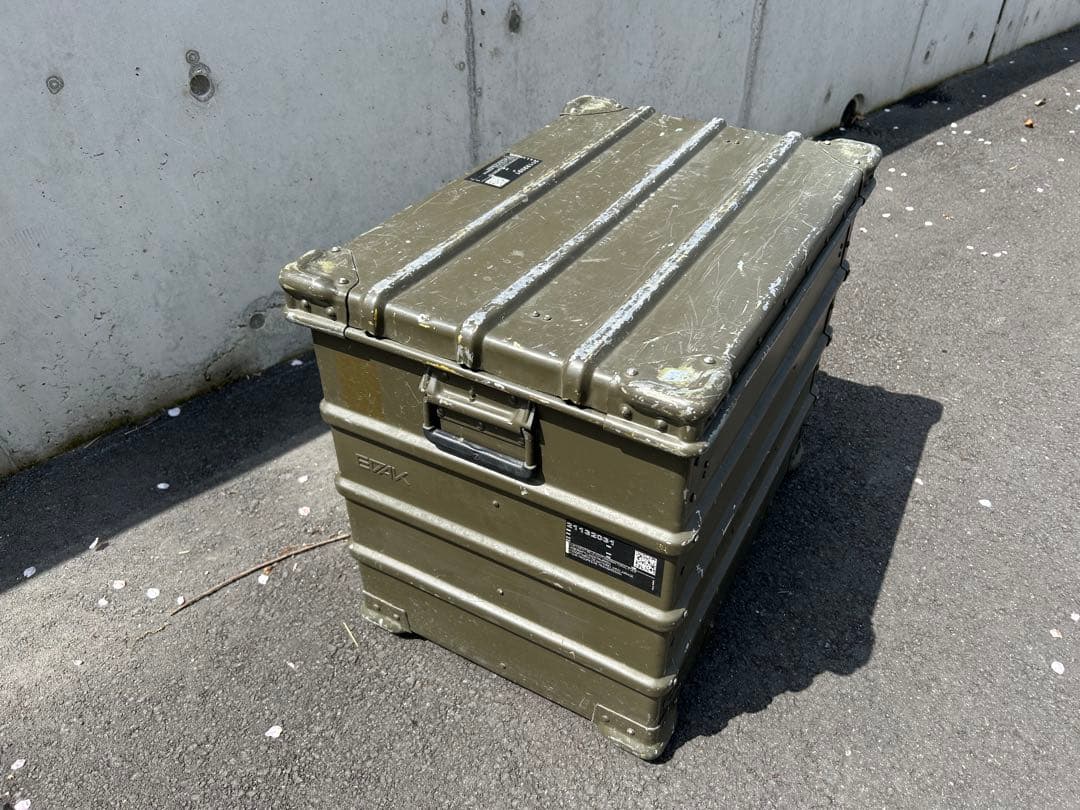 スイス軍　A-10 ￼EDAK社製　アルミボックス