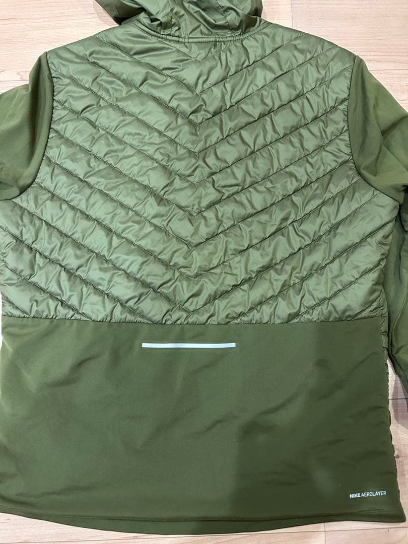 Nike AEROLAYER ランニングジャケット M オリーブ 中綿 フード付