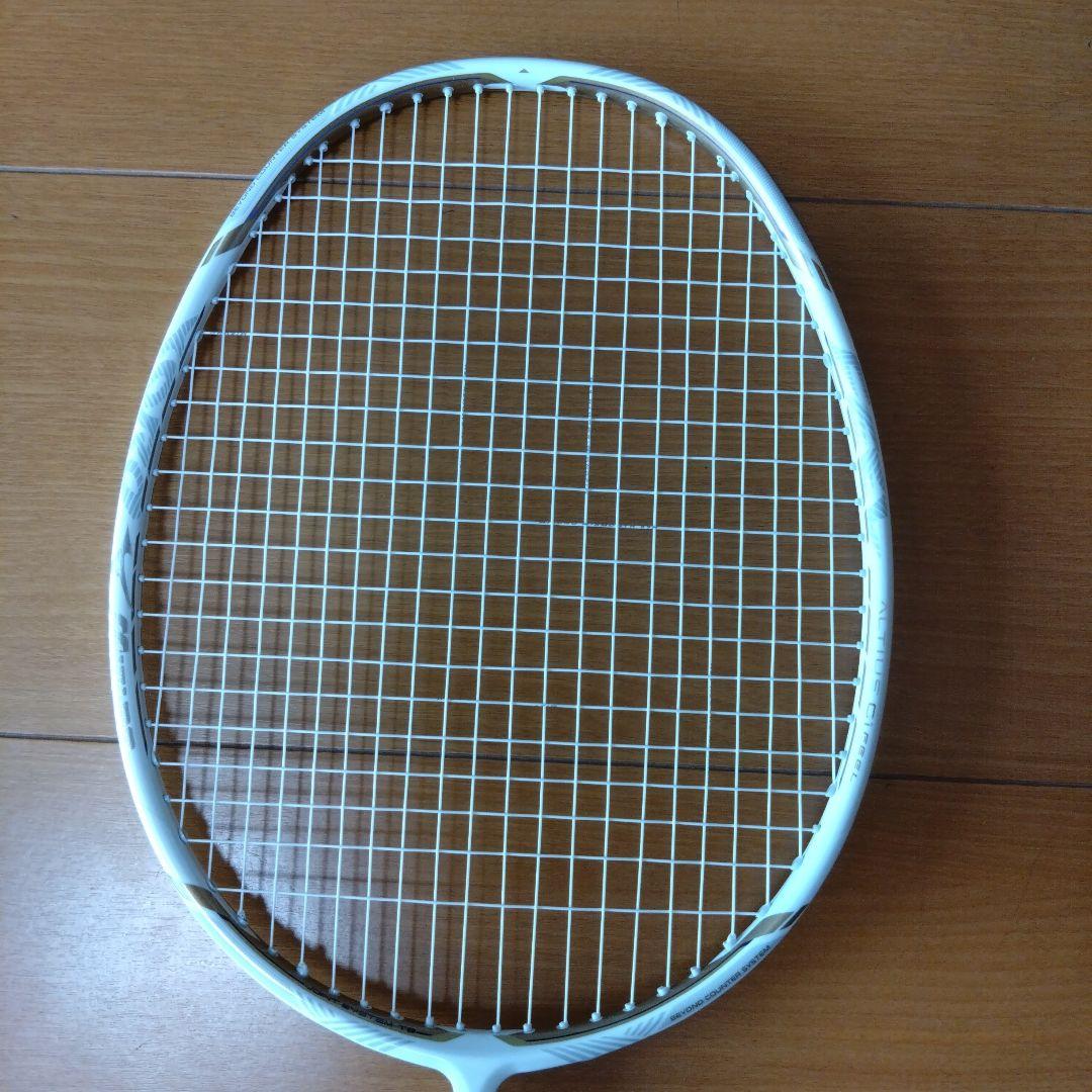 ALTIUS 01Feel バドミントンラケット
