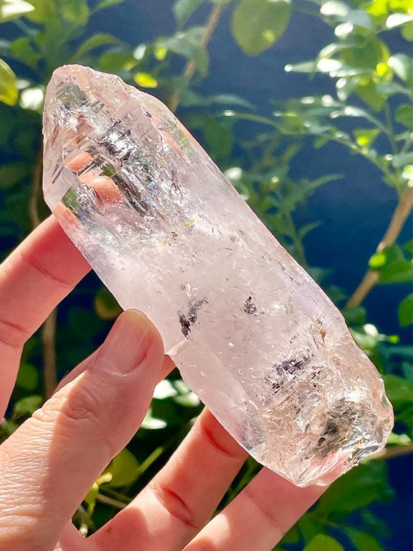 BIG 超透明　薄いピンク　エレスチャルクォーツ　骸骨水晶　高波動 原石　水晶