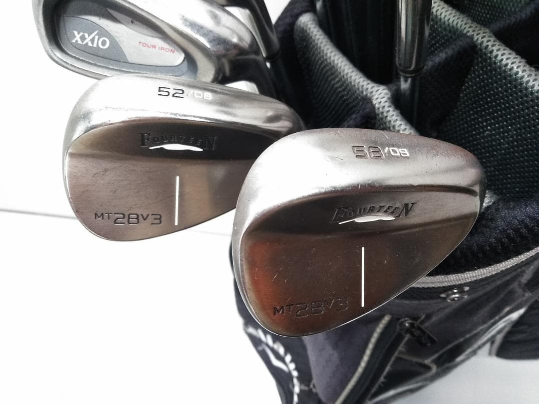 初心者おすすめ XXIO ゼクシオ メンズゴルフクラブ 12本セット バッグ付♪