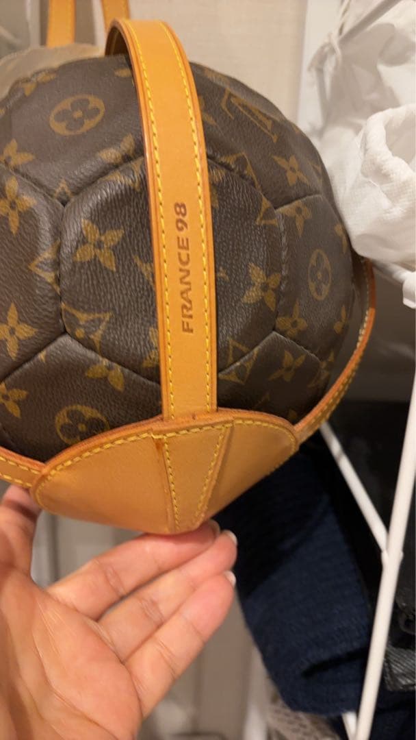ルイヴィトン　モノグラムサッカーボール　フランスワールドカップ記念限定品