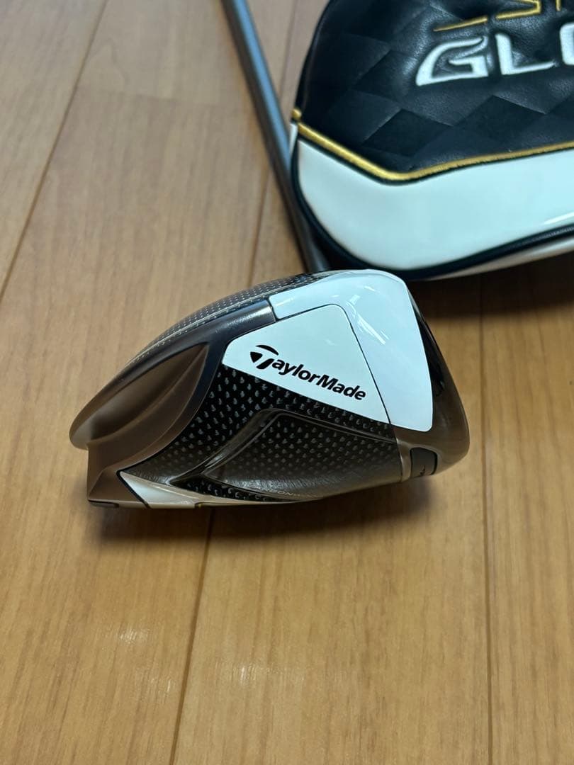 ステレスGLOIRE ドライバー 10.5度 ヘッドカバー付きの出品です。