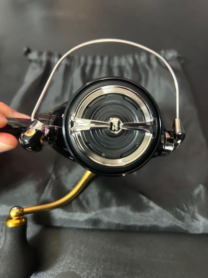 ダイワ(DAIWA) スピニングリール 23レガリス LT4000-CXH