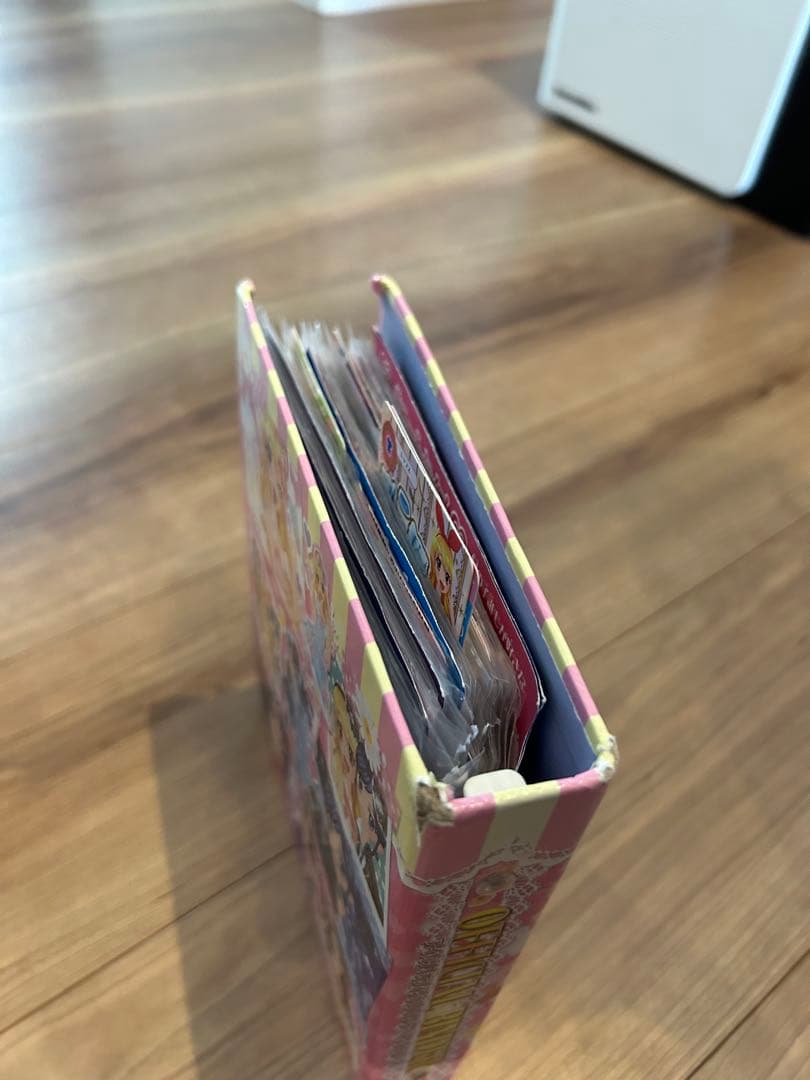 アイカツカード プレミアム ノーマル 約100枚 バインダー込 まとめ売り