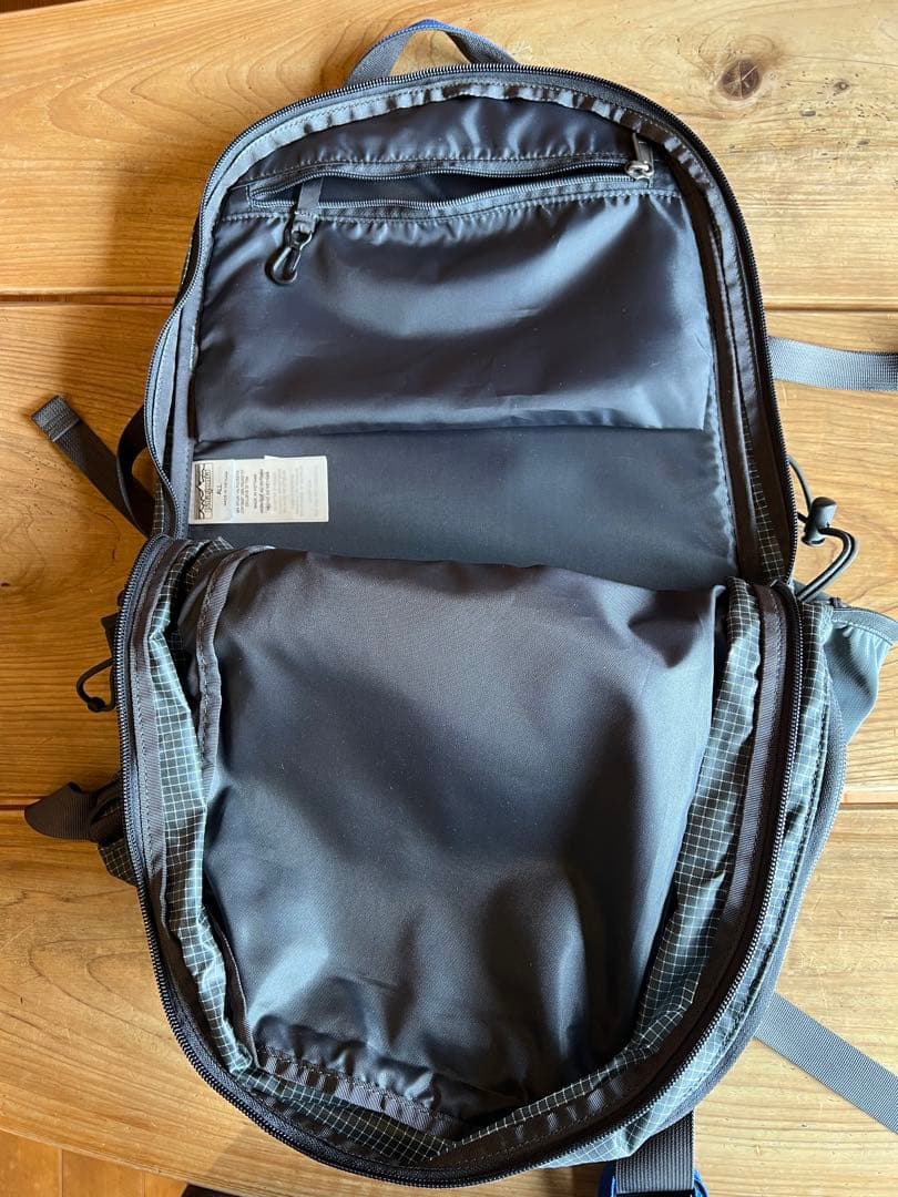 パタゴニア　スウィートパックベスト25L