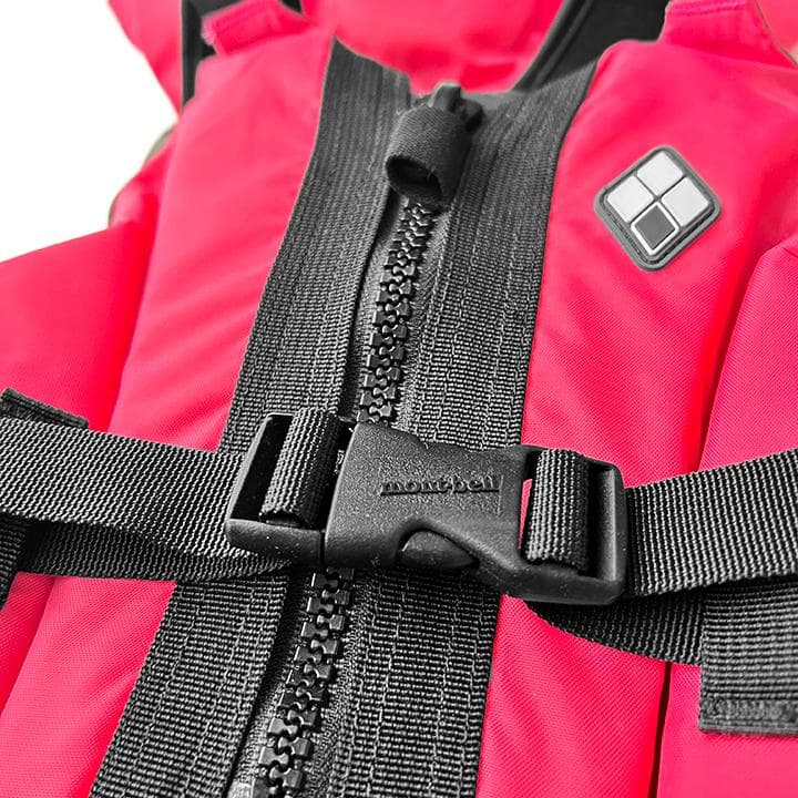 美品☆mont-bell　ライフジャケット　フリーダムキッズ　125-155