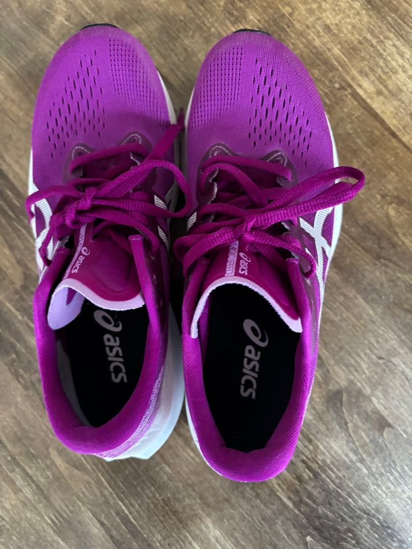 asics マジックスピード　4 24㎝　ランニングシューズ パープル