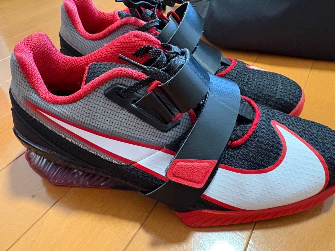 NIKE ロマレオス4
