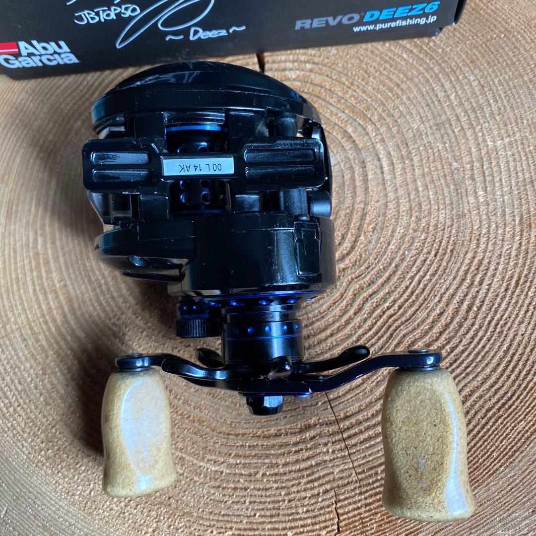 Abu Garcia Revo Deez 6-Lベイトリール