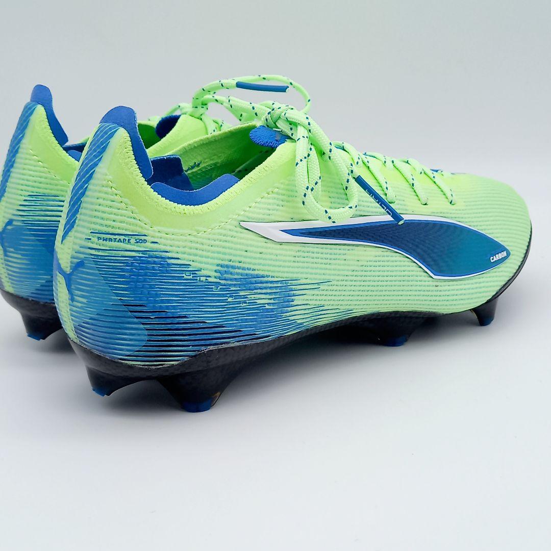 新品 PUMA レディース サッカースパイク ウルトラ 5 カーボン FG 23