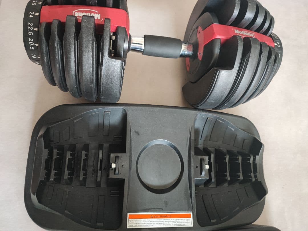 Motions　ダイヤル式可変式　ダンベル 2.5Kg〜24Kg ①