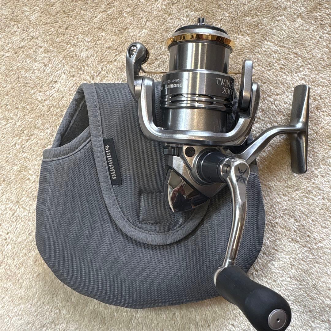 SHIMANO TWIN POWER 2000s スピニングリール