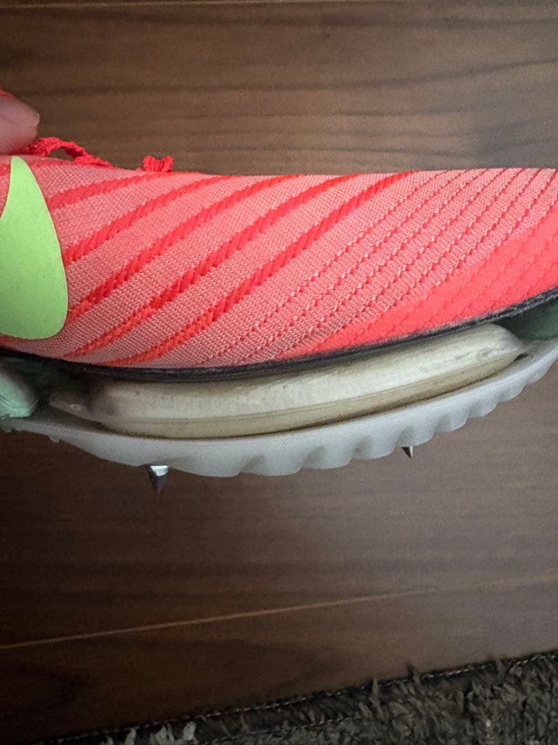 NIKE マックスフライ サーモンピンク 27cm