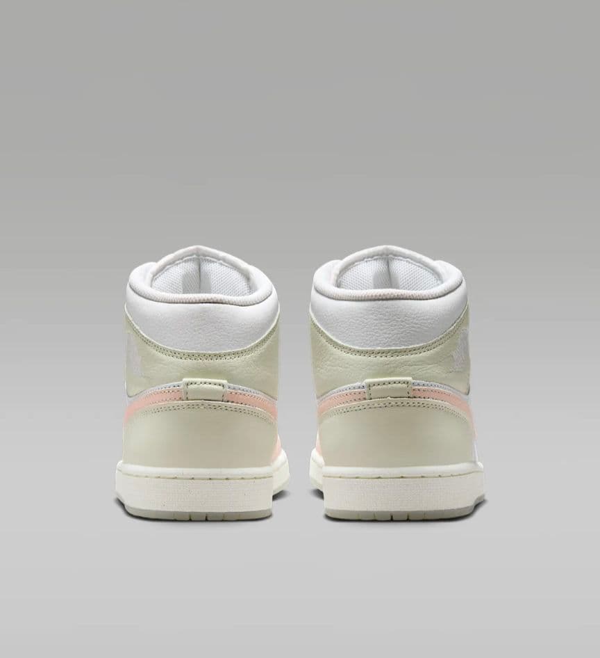 Air Jordan 1 Mid Se ホワイト/ベージュ