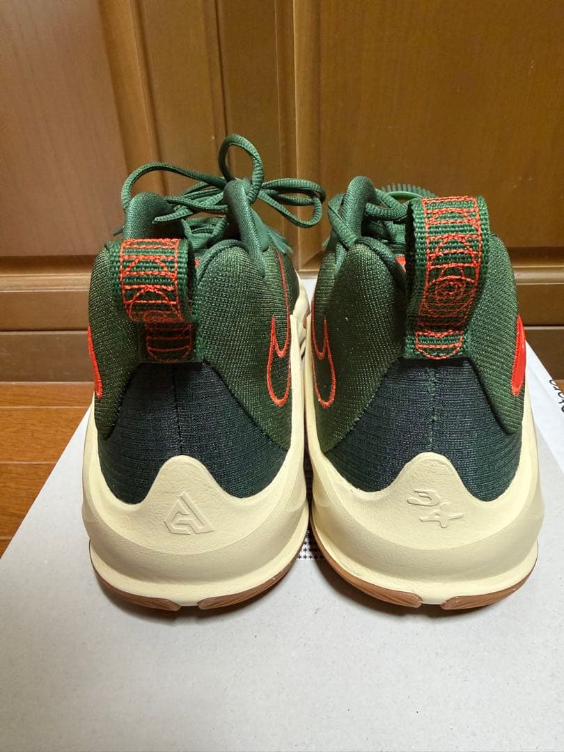 NIKE Zoom Freak3 バスケットボールシューズ グリーン
