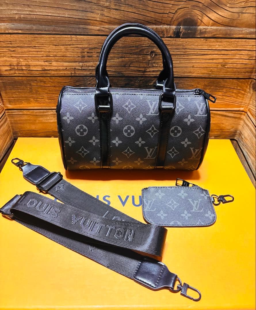 【ノベルティ】Louis Vuitton グレー モノグラム ミニバッグ