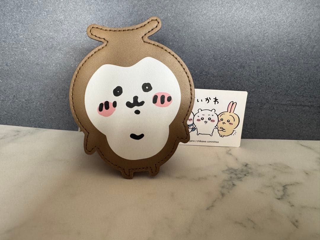 ちいかわ　カブトムシ　ダイカットケース