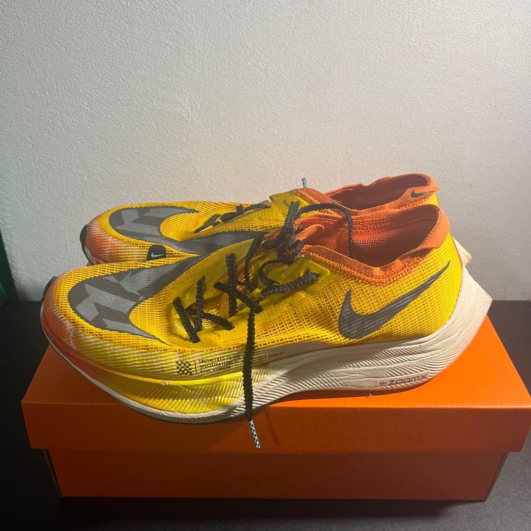 Nike ZoomX Vaporfly NEXT% 2 イエロー/オレンジ