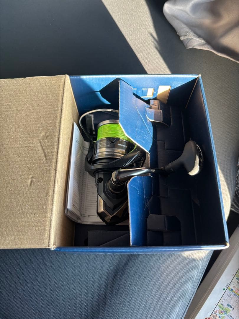 SHIMANO MIRAVEL 4000XG スピニングリール