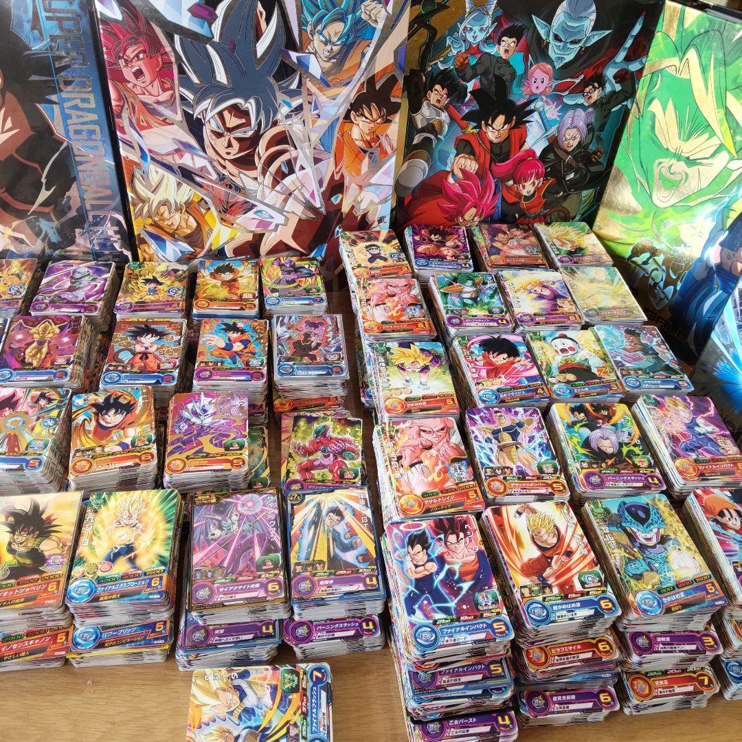 ドラゴンボールヒーローズカードまとめ売り、４０００枚以上バインダーとセット