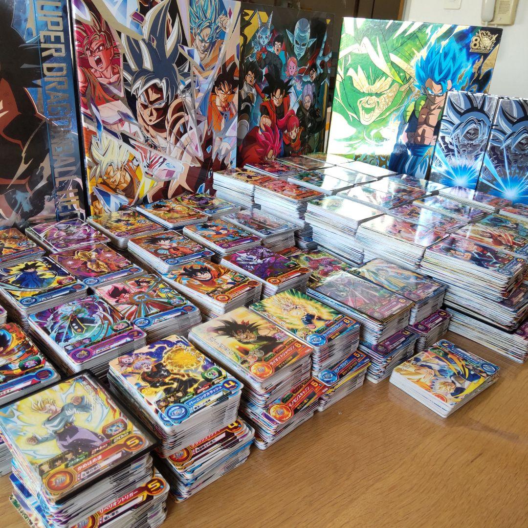 ドラゴンボールヒーローズカードまとめ売り、４０００枚以上バインダーとセット