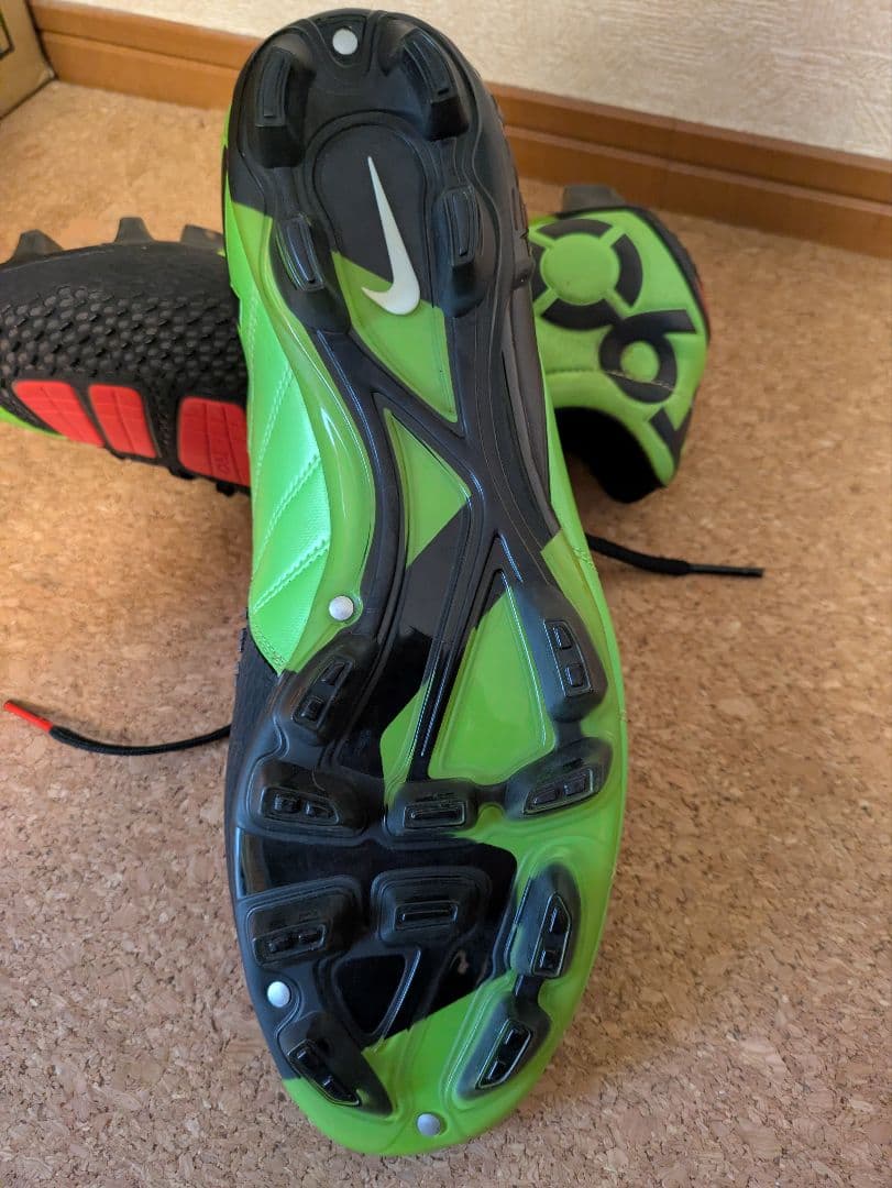 NIKE TOTAL 90 サッカーシューズ