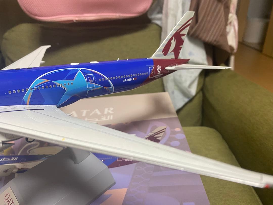 航空機・ヘリコプター QatarBoeing777-300E Champions League