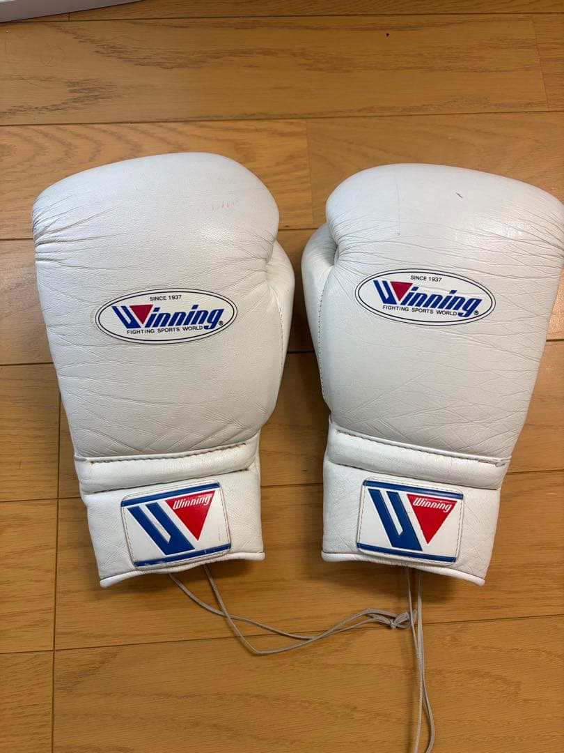 Winning ボクシンググローブ ホワイト12oz