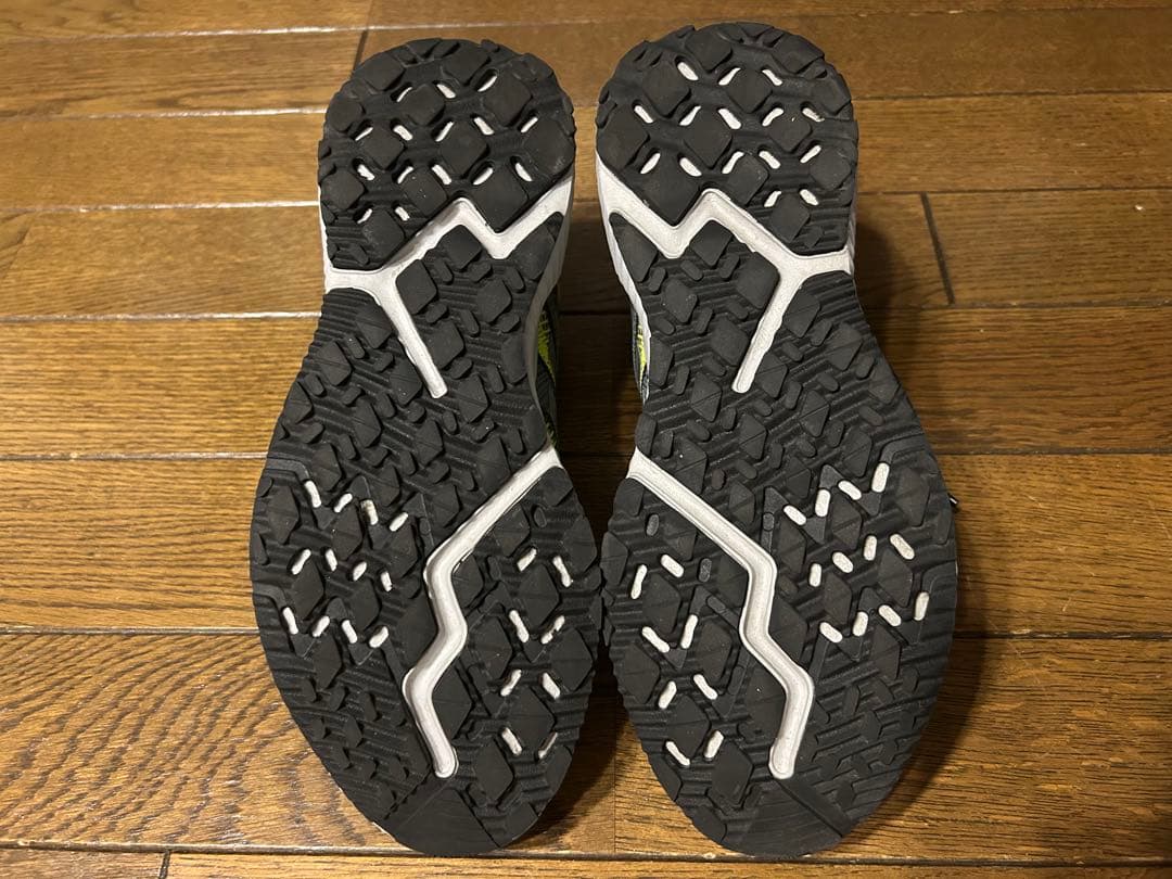 【美品】25.5cm adidas AEROBOUNCE イエロー