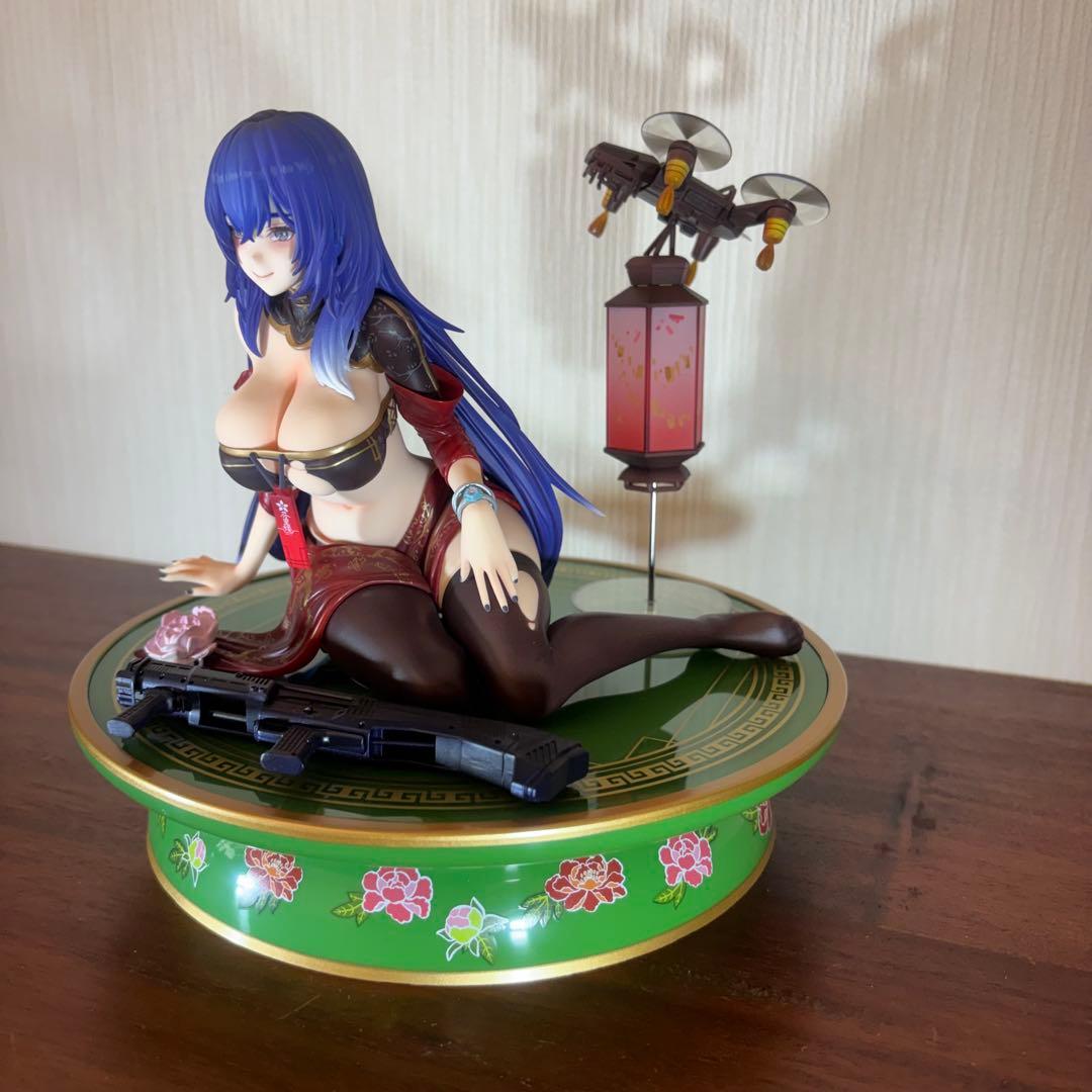 ドールズフロントライン　DP-12 花月夜行灯　紅　1/6 フィギュア