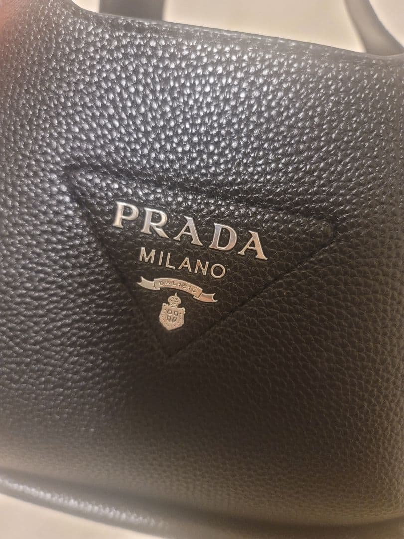 ノベルティ PRADA ミニトートバッグ ブラック