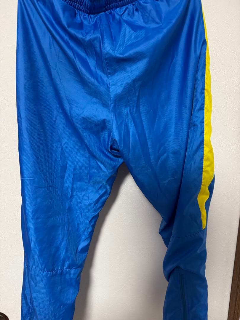 じ*ん様 国見　PUMA ウィンドブレーカー