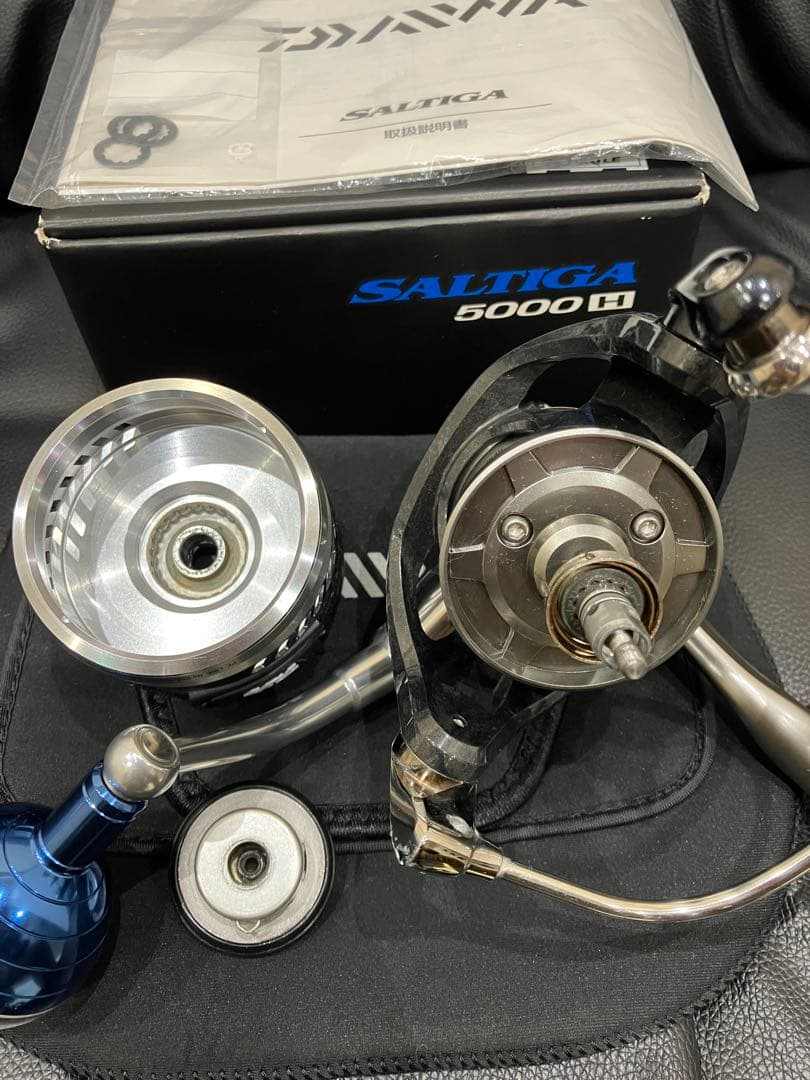 ダイワ10ソルティガ DAIWA SALTIGA 5000H スピニングリール