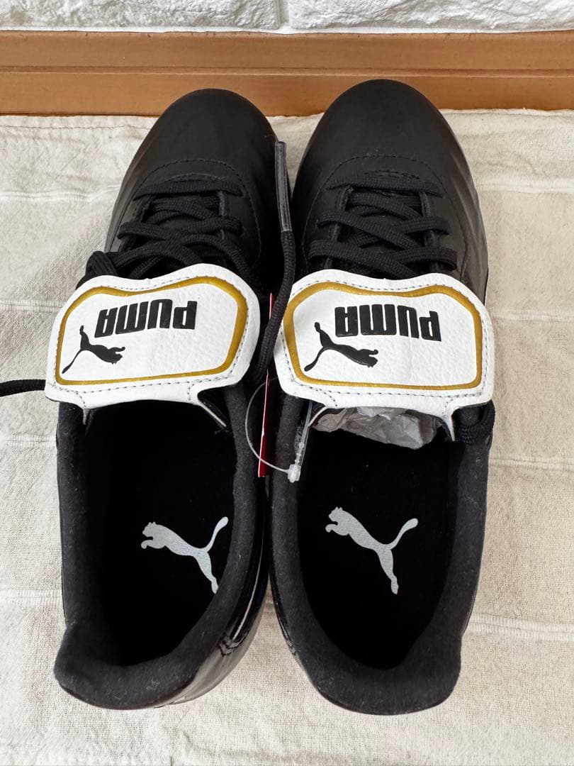 PUMA KING ブラック サッカーシューズ