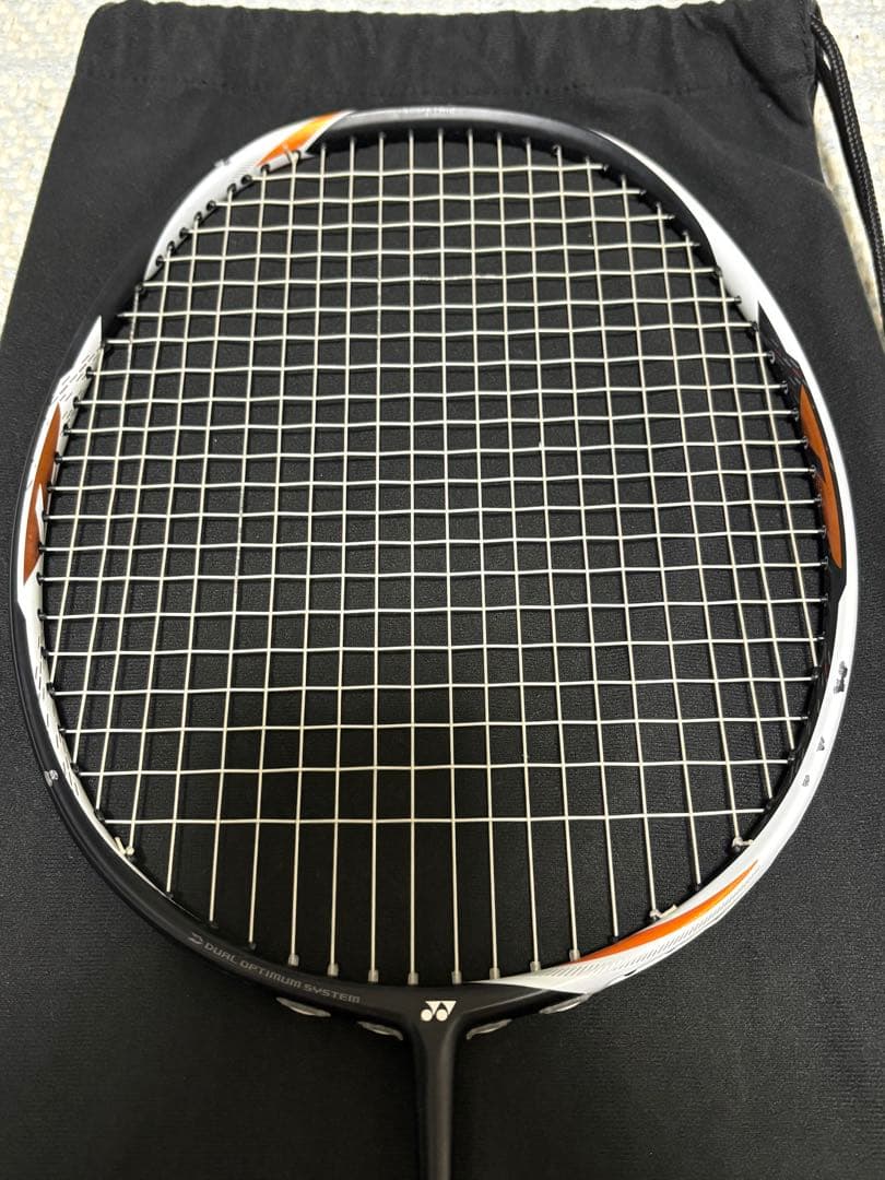 ラケット YONEX DUORA Z-STRIKE