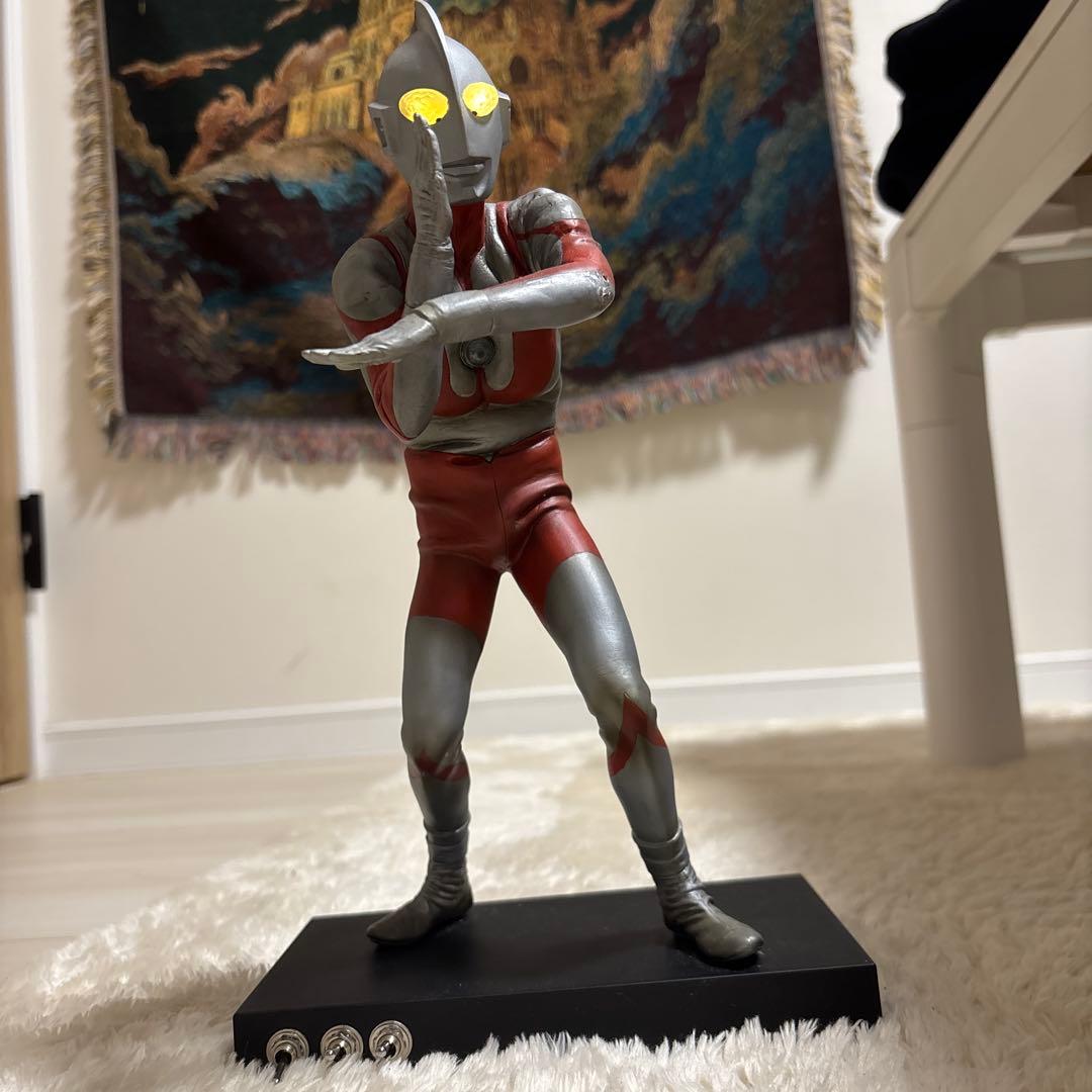 ウルトラマンフィギュア