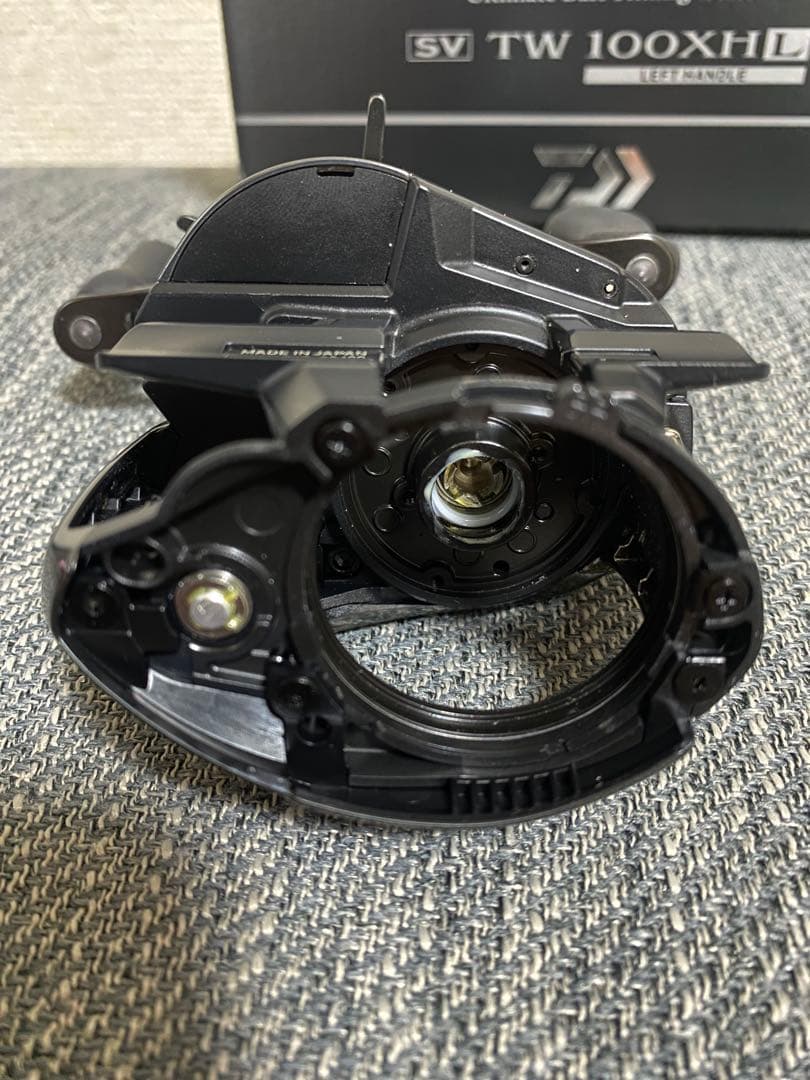 美品DAIWA ダイワ 24スティーズ SV TW 100XHL 左ハンドル
