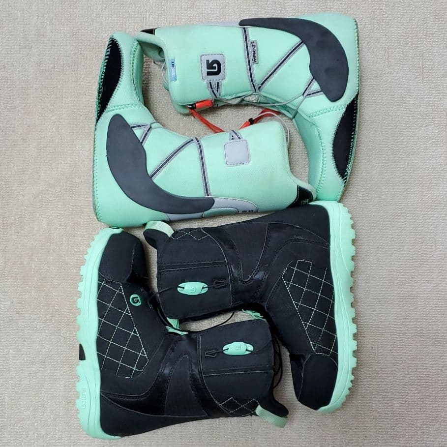 BURTON(バートン)／women's mint-ASIAN FIT／23cm