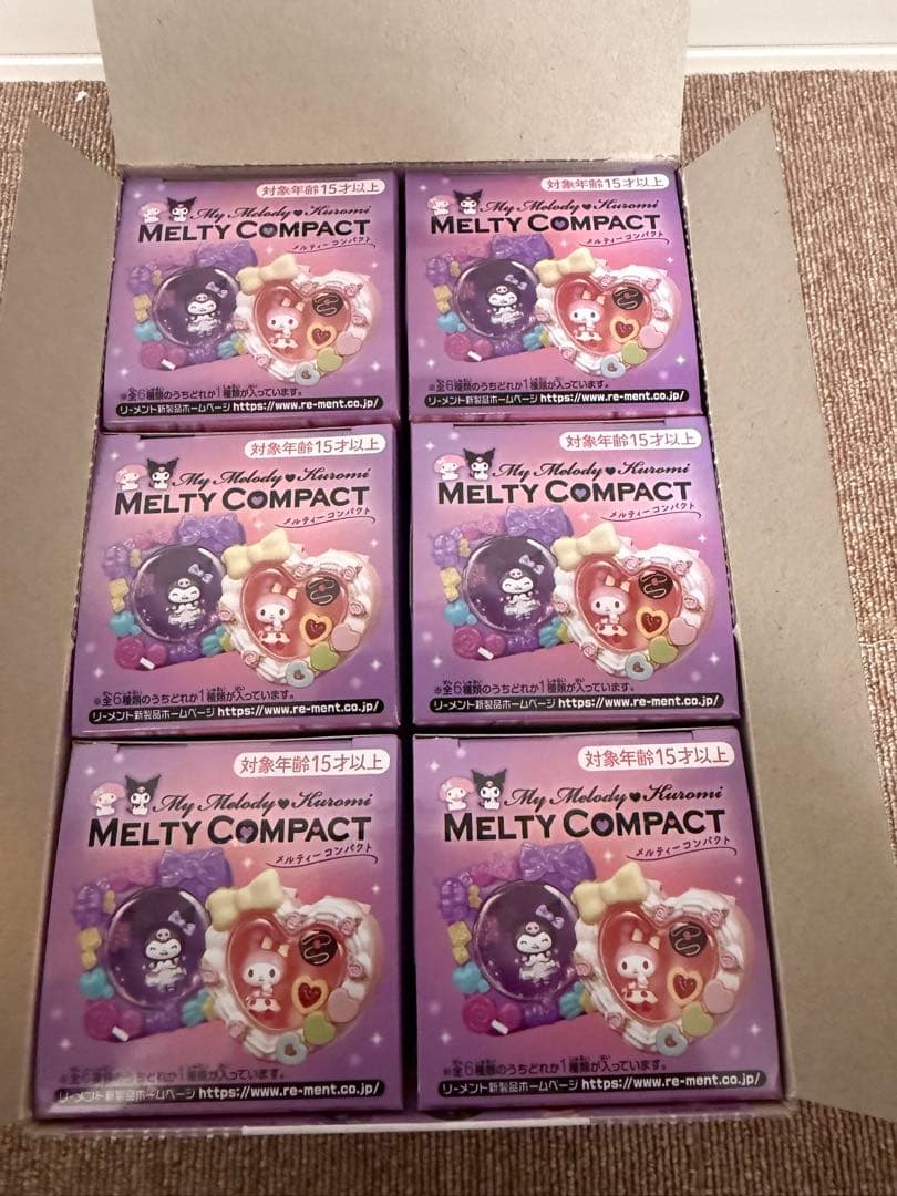 My Melody & Kuromi Melty Compact 6個入りコンプ