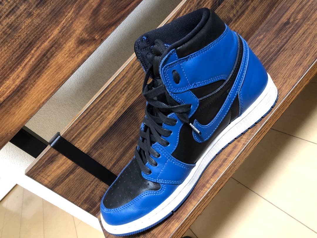 Nike Air Jordan 1 青/黒 中敷を交換してます ダークマリーナ