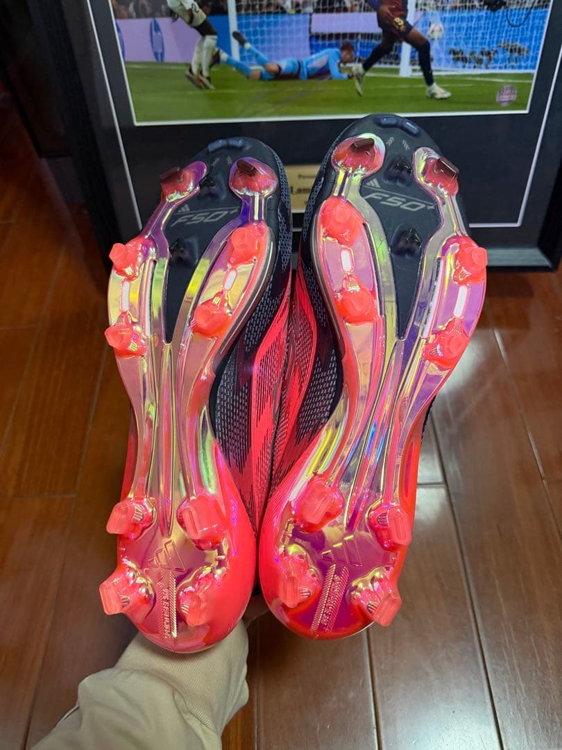 adidas F50 ➕ サッカーシューズ